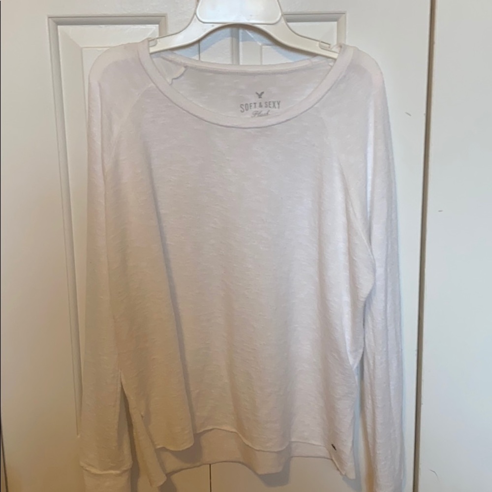 American Eagle Soft and Sexy Long sleeve shirt.